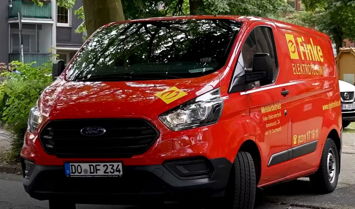 Kundendienstfahrzeug mit professioneller Ausstattung · Finke Elektrotechnik GmbH & Co.KG